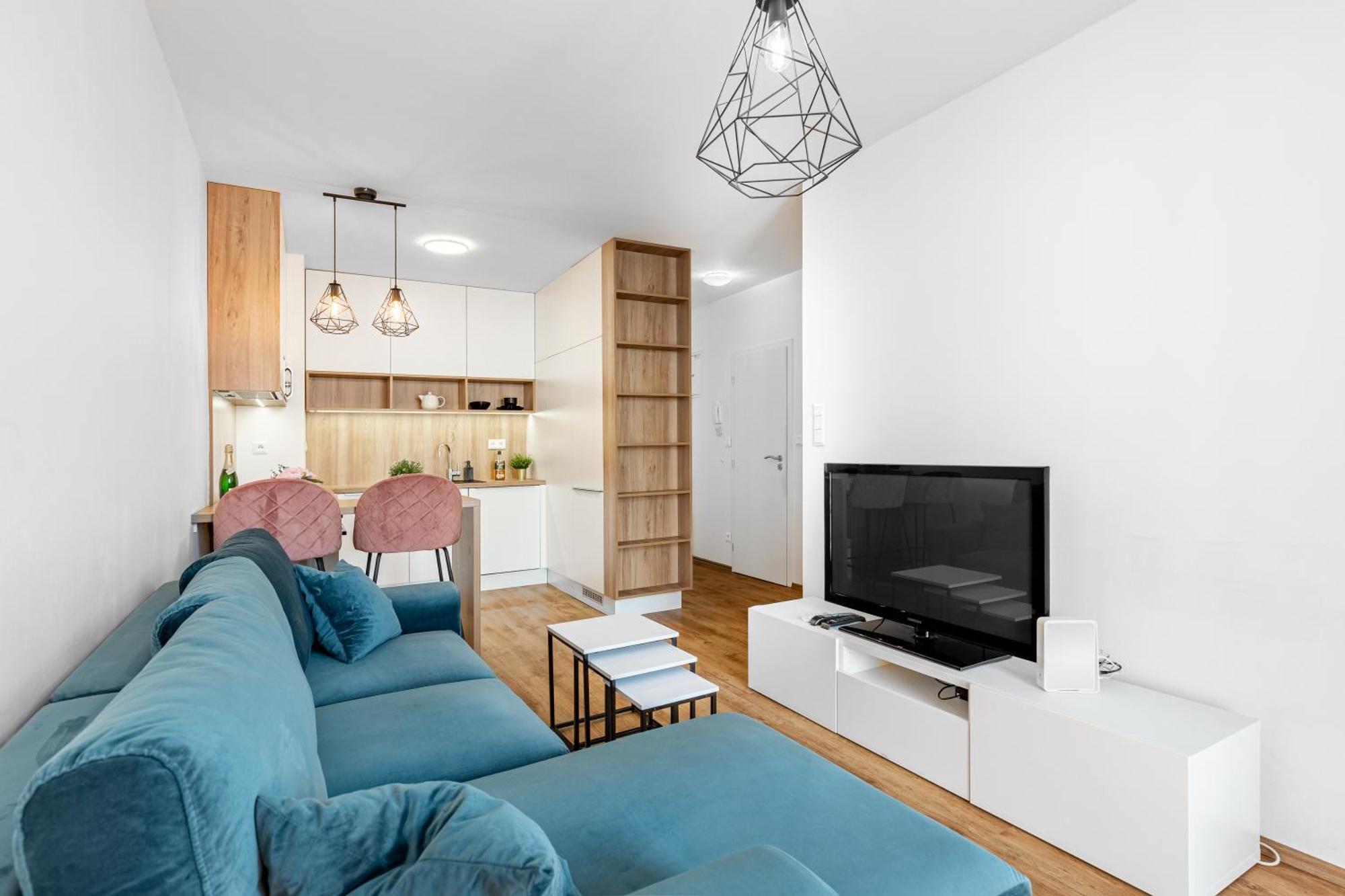 Leo Apartment - Ac & Free Parking Μπρατισλάβα Εξωτερικό φωτογραφία